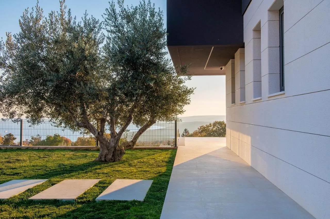 Villa Panoramica Koromačno